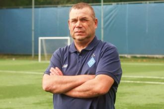 Киевское «Динамо» назначило Николая Роздобудько руководителем академии. Узнайте о его карьере, опыте и кадровых изменениях в структуре клуба.