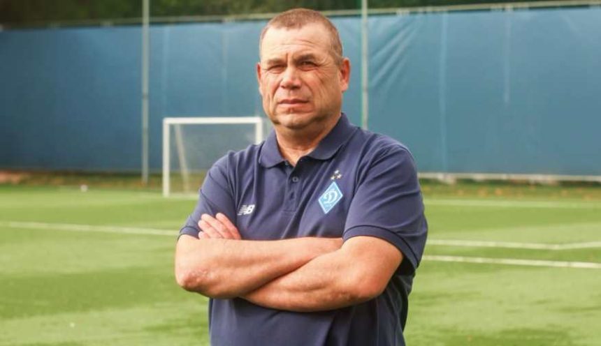 Киевское «Динамо» назначило Николая Роздобудько руководителем академии. Узнайте о его карьере, опыте и кадровых изменениях в структуре клуба.