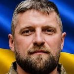 Украинский волейболист Любомир Бонк погиб во время боевого задания под Славянском. Спортсмену и командиру подразделения БПЛА было 36 лет.