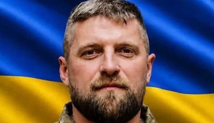Украинский волейболист Любомир Бонк погиб во время боевого задания под Славянском. Спортсмену и командиру подразделения БПЛА было 36 лет.