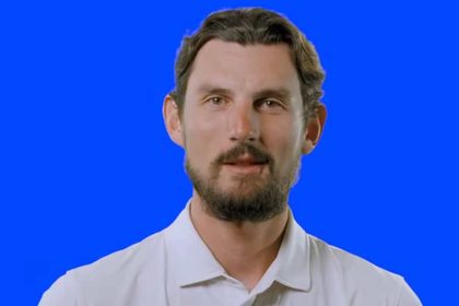 «Виннипег Джетс» дисквалифицировал Коннора Хеллебайка после его неявки в тренировочный лагерь. Вратарь ранее потребовал обмен из клуба НХЛ.