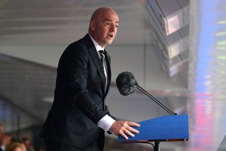 Кто такой Джанни Инфантино: биография президента ФИФА, путь от УЕФА до руководства мировым футболом, главные реформы, деньги и влияние.
