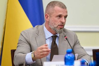 Украина не планирует бойкотировать Олимпиаду-2028 даже при возможном допуске россиян под флагом РФ. Матвей Бедный объяснил позицию Киева.