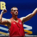 Павел Иллюша победил Артуша Ованесяна и вышел в четвертьфинал ЧЕ по боксу в весе до 80 кг. Следующий бой украинца пройдет 23 сентября.