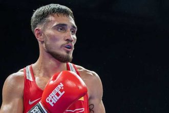 Айдер Абдураимов вышел в финал чемпионата Европы по боксу в Софии, а Павел Иллюша завоевал бронзовую медаль в весовой категории до 80 кг.