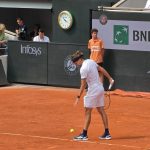 Александр Зверев готовится к подаче на Roland Garros 2026, архивное фото