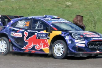 Джош Макэрлин на Ford Puma Rally1 во время Ралли Финляндии 2025