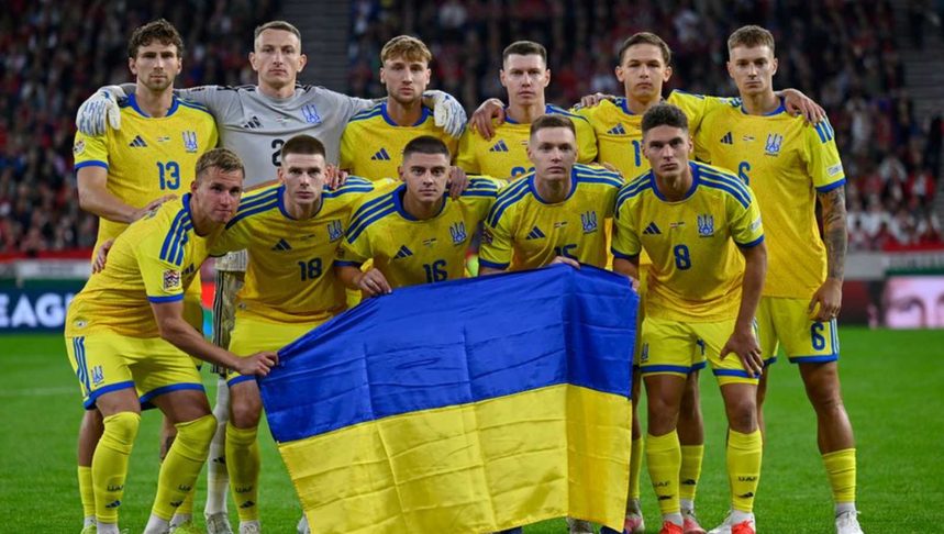 Украина набрала четыре очка в Лиге наций и делит лидерство с Северной Ирландией. Аналитики оценили шансы сборной выйти в дивизион А в 78,3%.