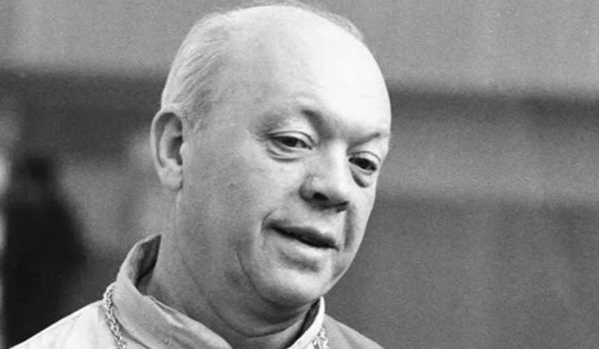 Киевский Дворец спорта получит имя Игоря Турчина. Кто инициировал решение, когда его поддержали и чем известен легендарный тренер по гандболу.