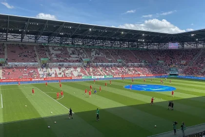 Архивный вид трибун WWK-Arena в Аугсбурге