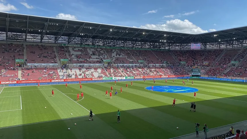 Архивный вид трибун WWK-Arena в Аугсбурге