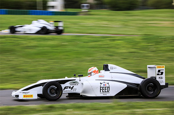 Жак Вильнёв рассказал о своей гоночной школе Жак Вильнёв рассказал о своей гоночной школе