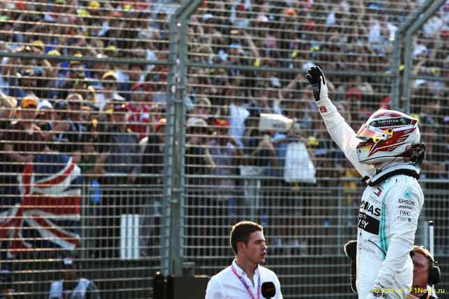 Хэмилтон: Впереди захватывающий сезон!