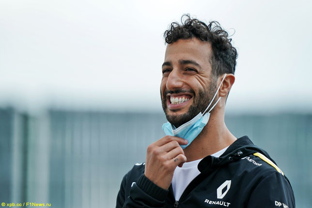 55 минут до старта: Комментарий Даниэля Риккардо