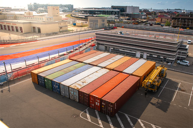 На Сочи Автодром доставлены первые грузы команд