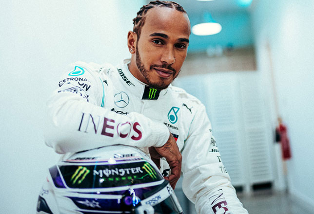 Хэмилтон критикует тех, кто не ограничил активность