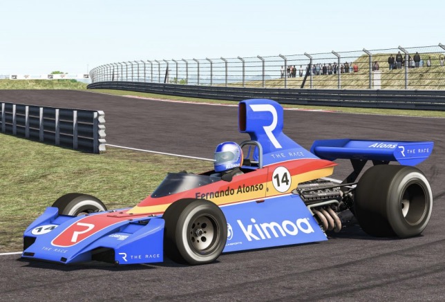 Фернандо Алонсо дебютирует в виртуальной Гонке Легенд 