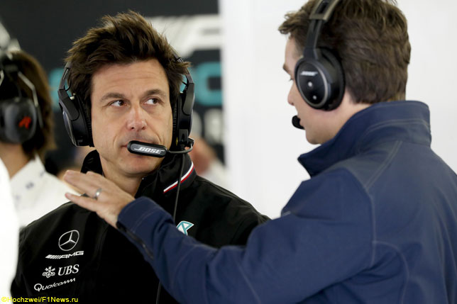 Тото Вольфф: Мы присматривались к Риккардо Тото Вольфф: Мы присматривались к Риккардо