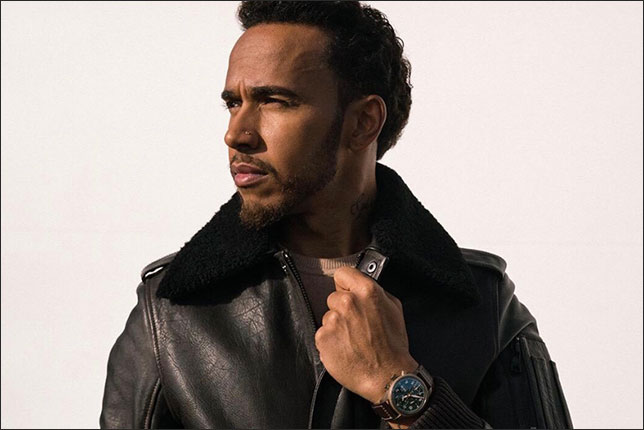 Видео: Льюис Хэмилтон играет Bohemian Rhapsody Видео: Льюис Хэмилтон играет Bohemian Rhapsody