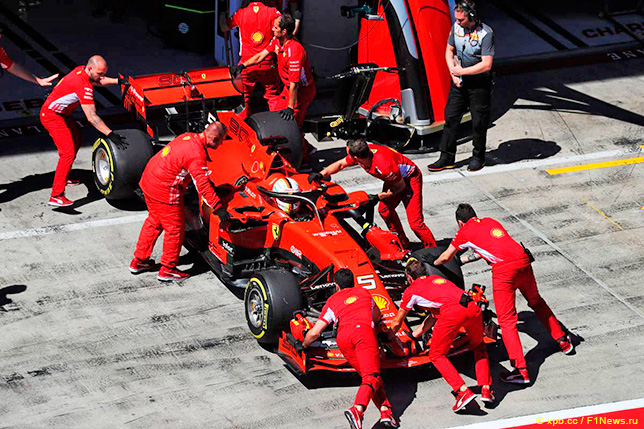 В Ferrari рады за Леклера и переживают за Феттеля