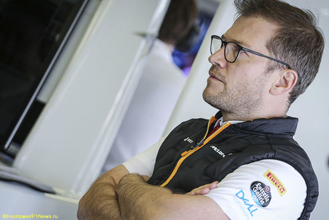 У McLaren просто нет машины для тестов