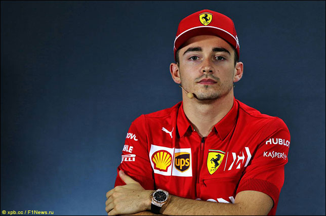 Леклер: Себастьяну не следовало смещаться влево