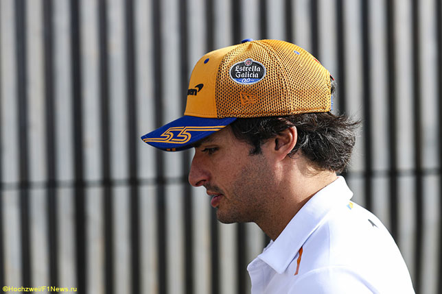 Карлос Сайнс вспоминает сложные гонки в Спа и Монце