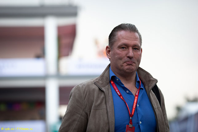 Йос Ферстаппен: Макс мог выиграть в Мексике