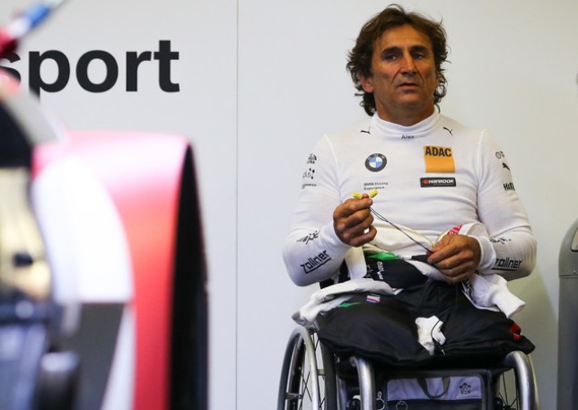 Дзанарди перевезли в другой госпиталь