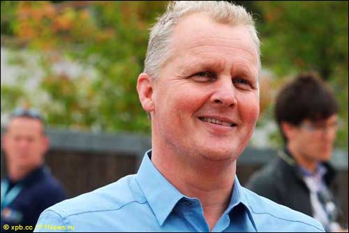 Джонни Херберт о виртуальных гонках…