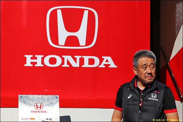 В Honda заменят моторы, Квят стартует последним