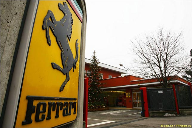 Базы Ferrari и AlphaTauri в «красной зоне» по коронавирусу