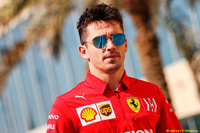 Леклер уступил Ферстаппену и трём футболистам