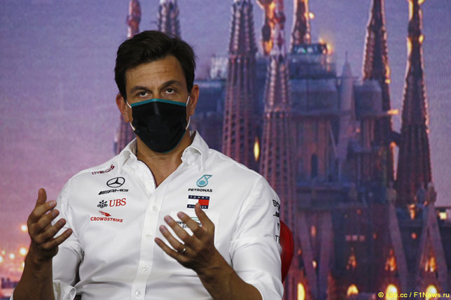 Mercedes потеряет больше всех от нового Договора согласия