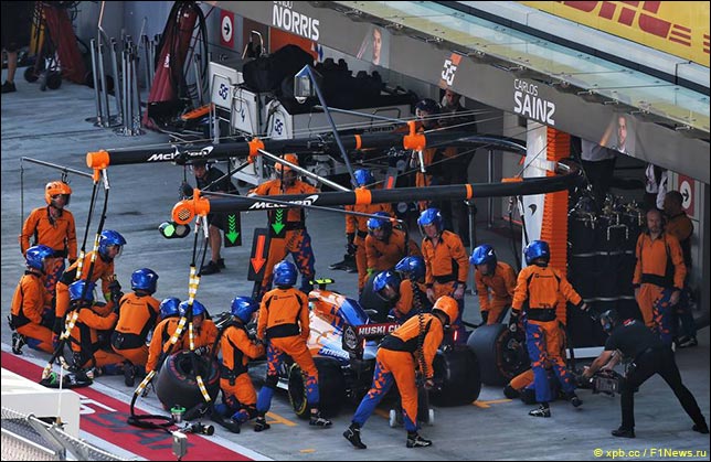 DHL Fastest Pit Stop Award: В McLaren сработали лучше  DHL Fastest Pit Stop Award: В McLaren сработали лучше