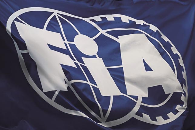В FIA изменили регламент в ответ на кризис