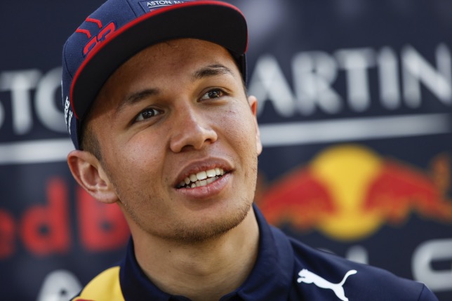 eSports: Элбон стал победителем благотворительной гонки