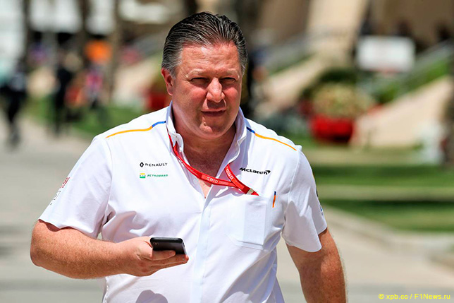 Зак Браун: Сейчас Риккардо верит в успех команды