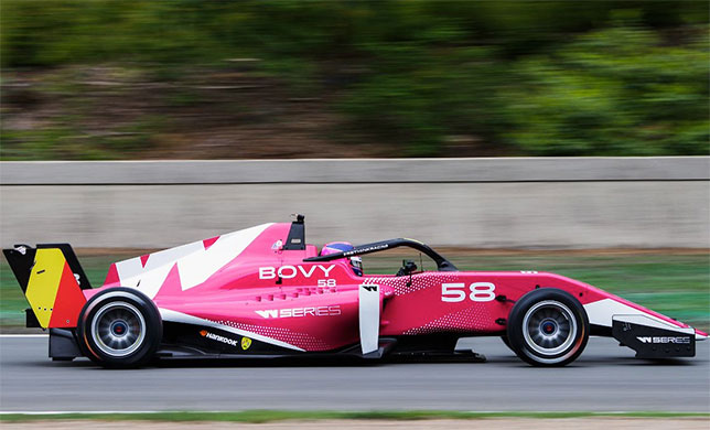 W Series: Сара Бови дебютирует в Зольдере W Series: Сара Бови дебютирует в Зольдере