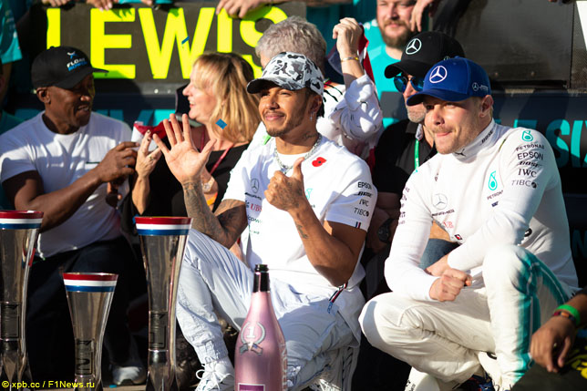 Тото Вольфф: Льюис хочет побеждать в каждой гонке