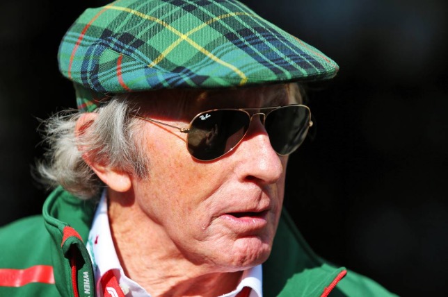 Стюарт: Сейчас гонщики рискуют, потому что это безопаснее