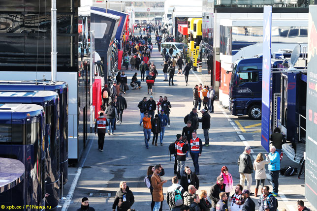Болельщики смогут приехать на тесты на автобусе