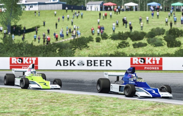 Ян Магнуссен выиграл виртуальную «Гонку Легенд»