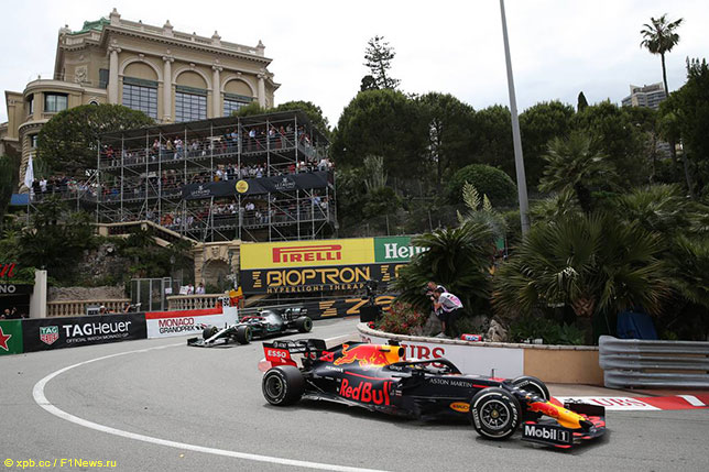 Кристиан Хорнер: Макс сражался, как лев Кристиан Хорнер: Макс сражался, как лев