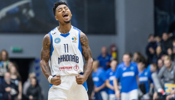 
Защитник Николаева Петерсон признан MVP недели в Суперлиге
