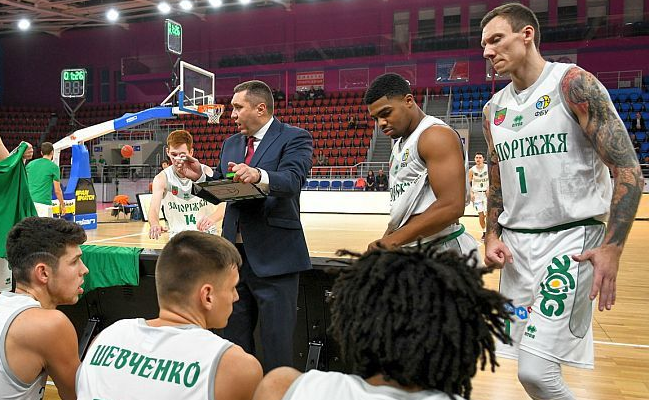 
Форвард Липовцев продолжит карьеру в Запорожье
