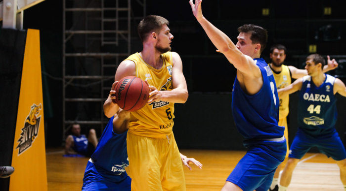 
Экс-центровой Киев-Баскета Сандул продолжит карьеру в Запорожье
