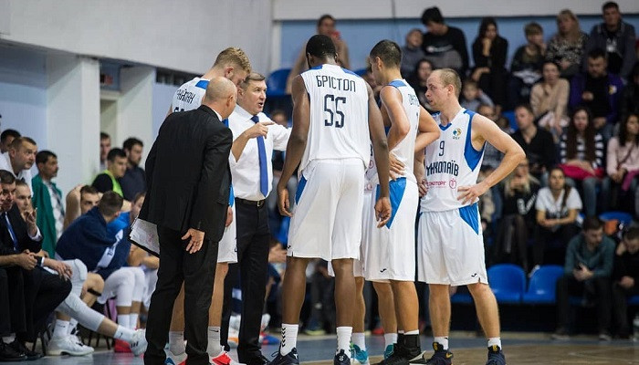 
Николаев на своей площадке обыграл Одессу
