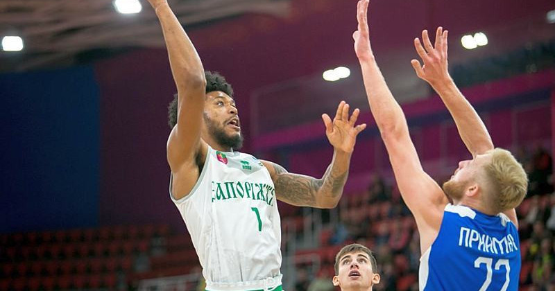 
БК Запорожье разорвал соглашение с американским форвардом Херрисом
