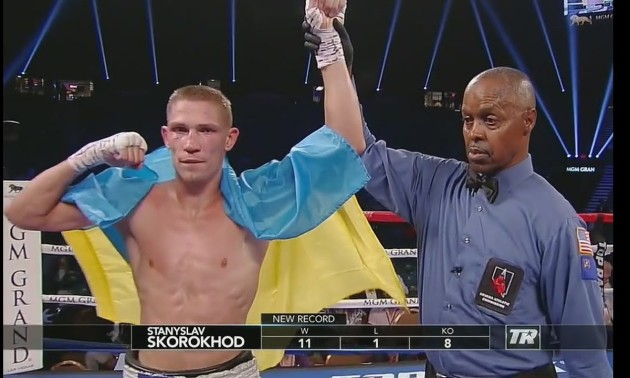 Українець Скороход переміг американця Ленка технічним нокаутом Українець Скороход переміг американця Ленка технічним нокаутом